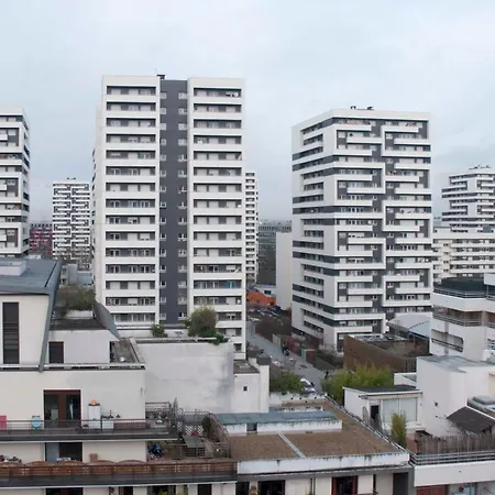 Design With Large Balcony And Parking Daire Paris