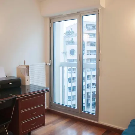 Daire Design With Large Balcony And Parking Paris