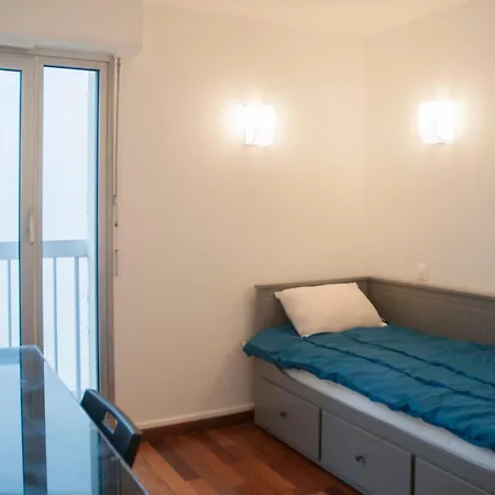 Daire Design With Large Balcony And Parking *